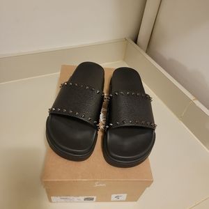 Christiano Louboutin sleepers